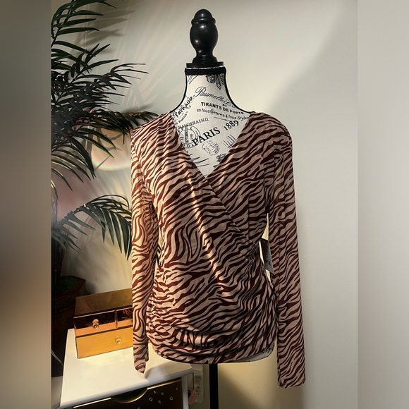 NWT 89th + Madison Zebra Print Wrap Top (Size M) - Picture 2 of 6
